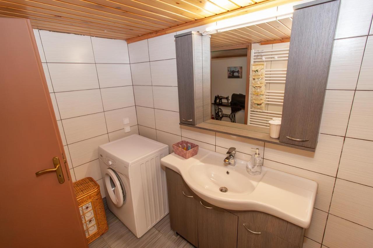 Jerma'S House Apartment ลิคชูรี ภายนอก รูปภาพ